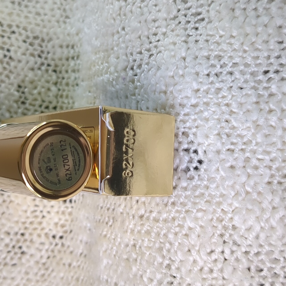 Yves Saint Laurent Volupté Shine Lipstick, Burnt Zellige (122), 3.2g/0.11oz - Picture 4 of 10